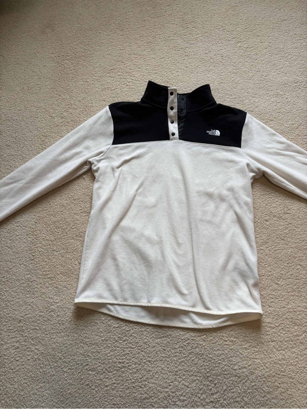 The North Face Black and White quarter Snap Fleece Pullover